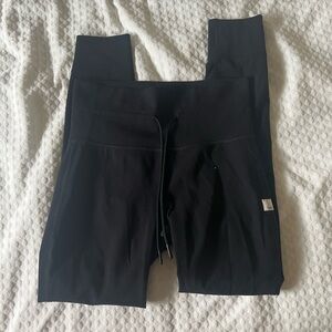 Vuori Daily leggings